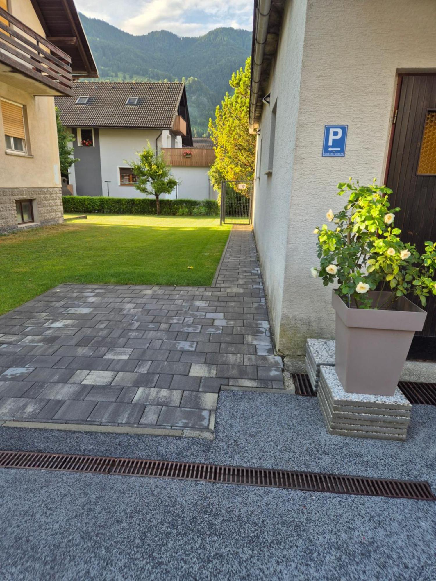 Apartment Petra Mojstrana Bagian luar foto